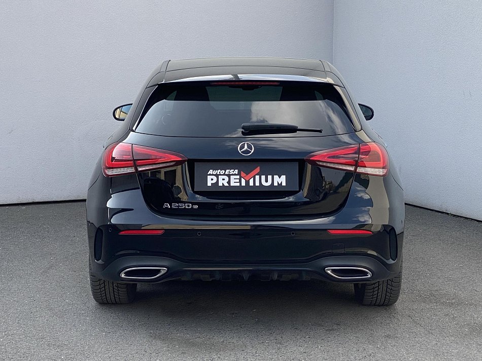 Mercedes-Benz Třída A 1.3 Ba+EL  A 250 e