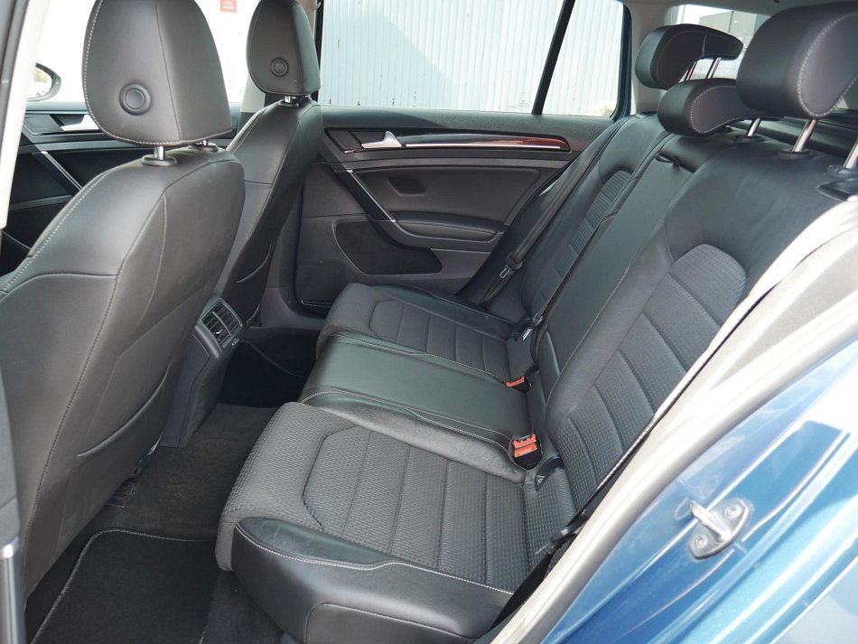 Volkswagen Golf 2.0TDi Highline