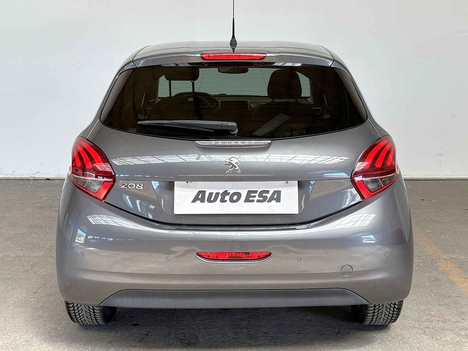 Peugeot 208 1.2 PT 