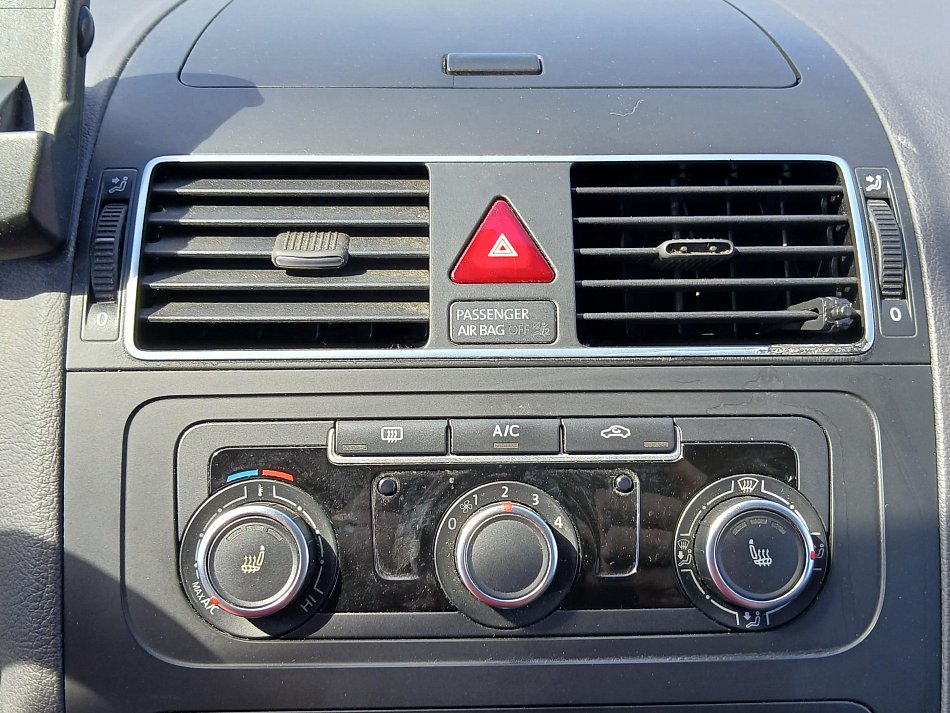 Volkswagen Touran 1.6 TDi 