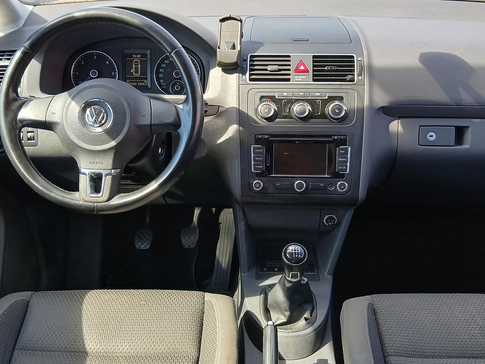 Volkswagen Touran 1.6 TDi 