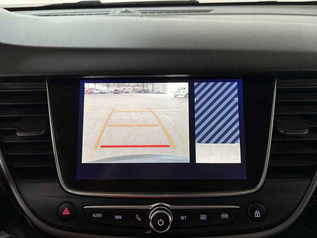 Opel Crossland X 1.2T Innovation