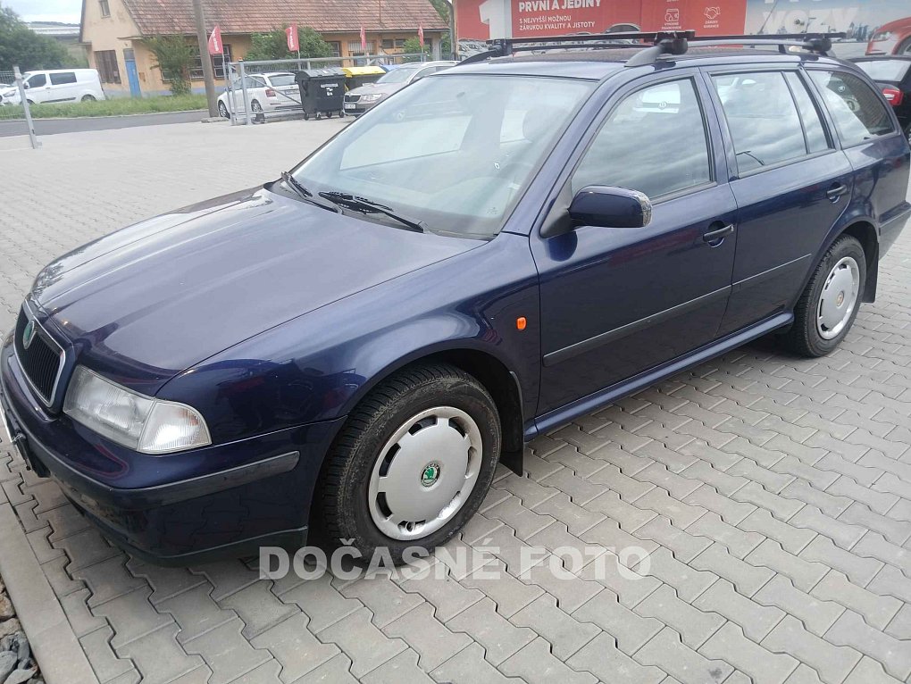 Škoda Octavia 1.6i 