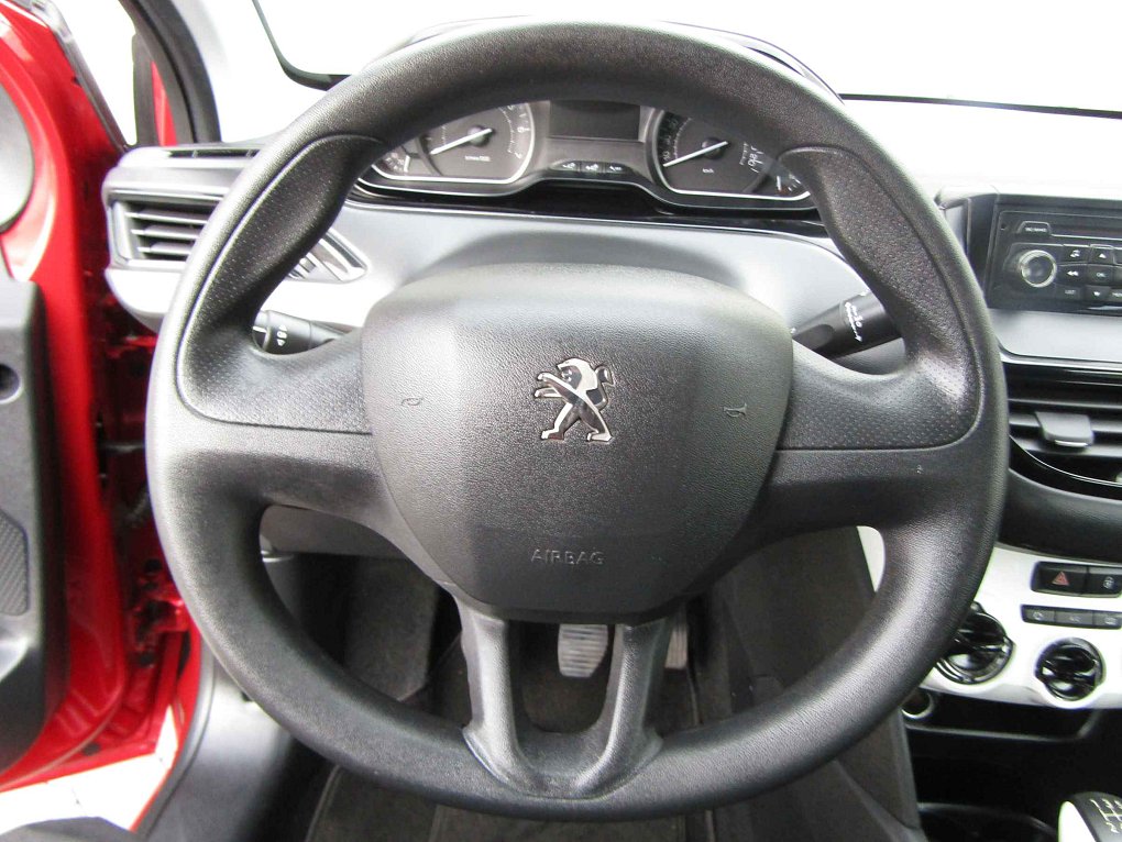 Peugeot 208 1.2 PT 