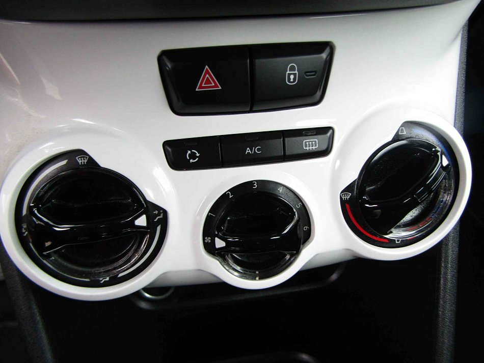 Peugeot 208 1.2 PT 