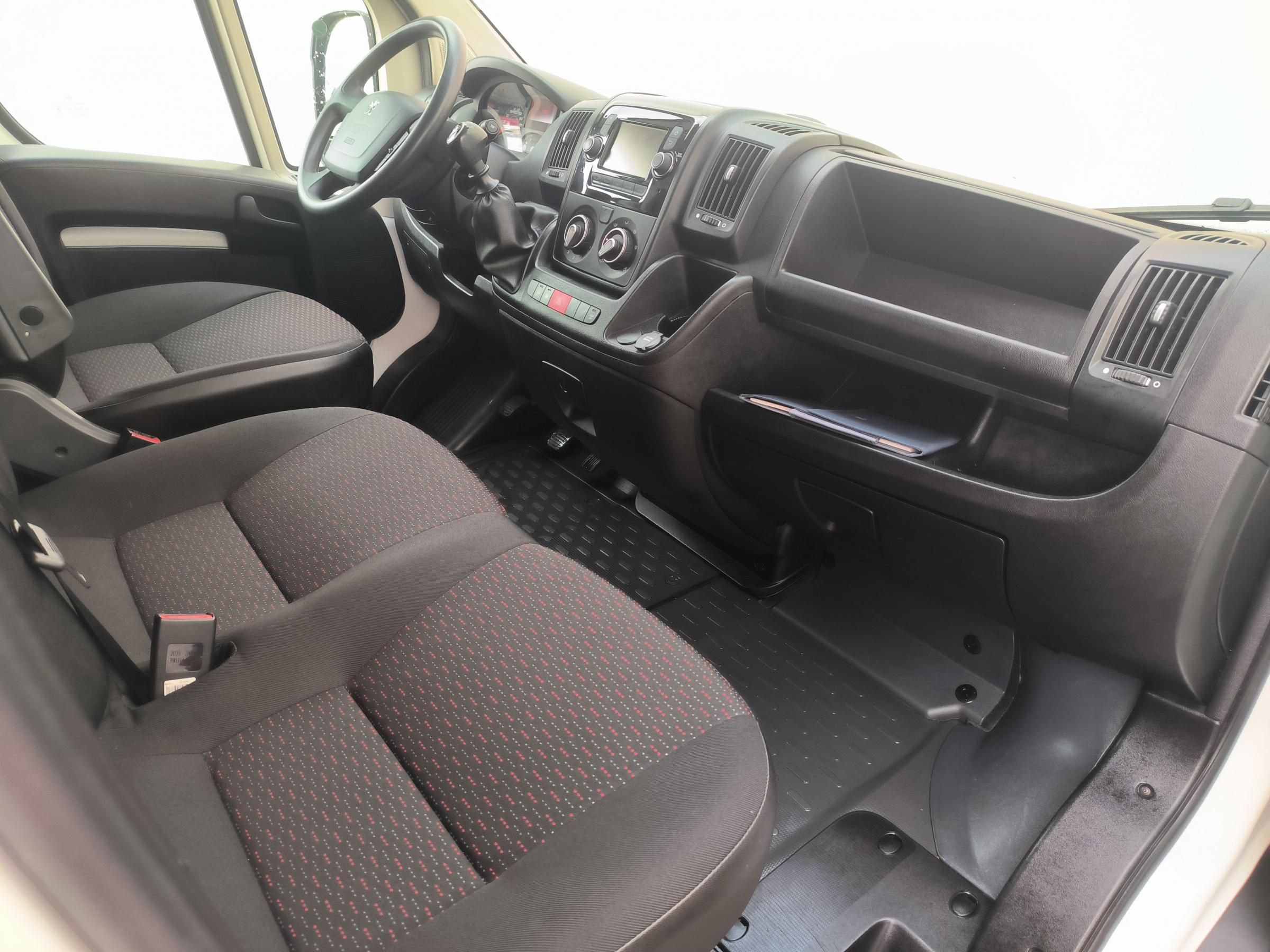 Peugeot Boxer, 2020 - pohled č. 11