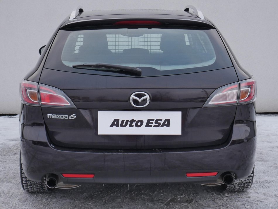 Mazda 6 2.0 i 