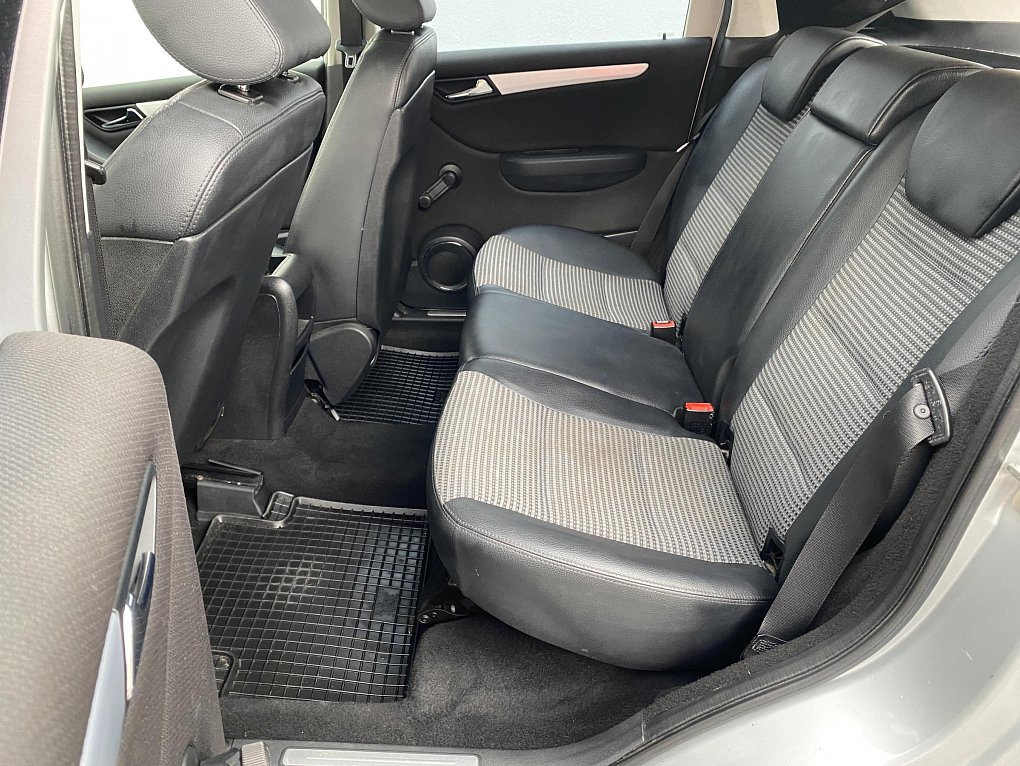 Mercedes-Benz Třída B 1.5 i 