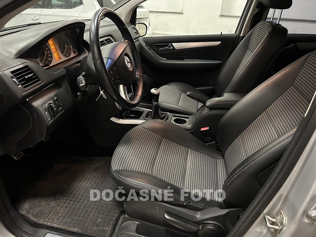 Mercedes-Benz Třída B 1498 