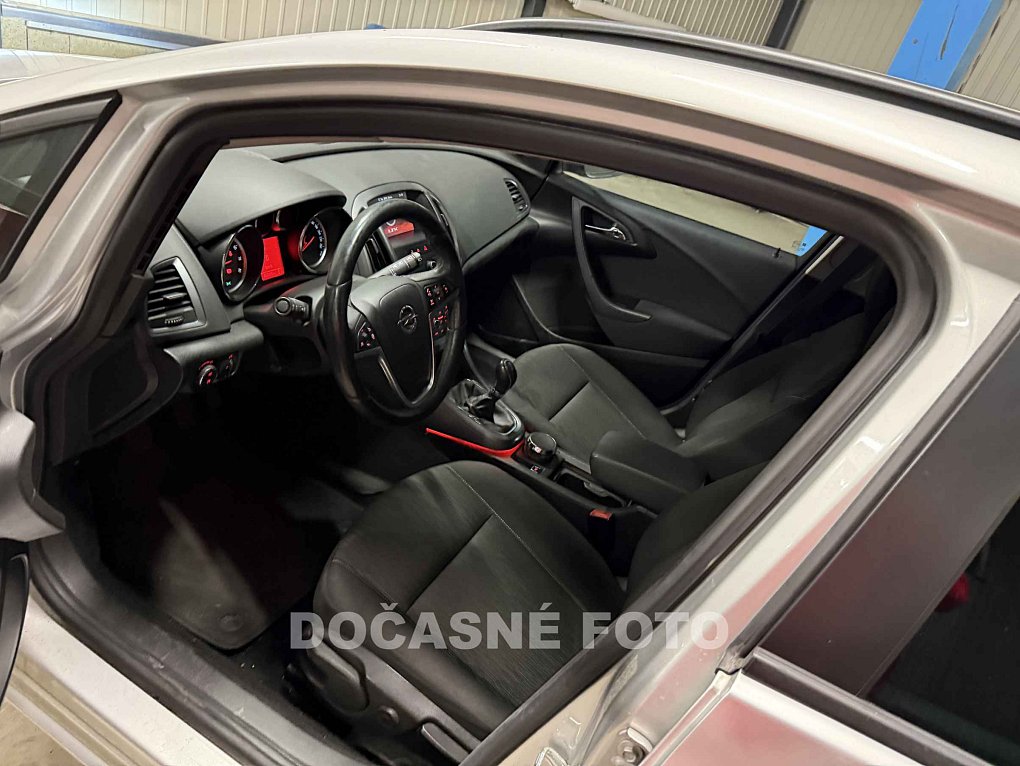 Opel Astra 1.4 Turbo 