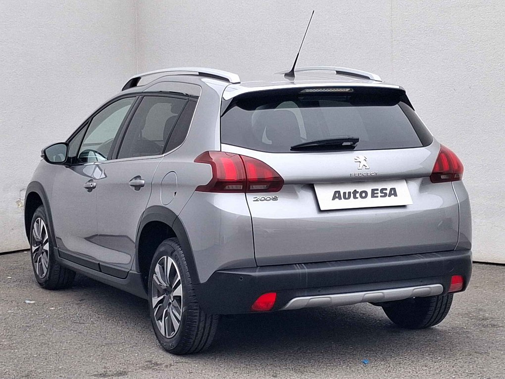 Peugeot 2008 1.2 PT Allure