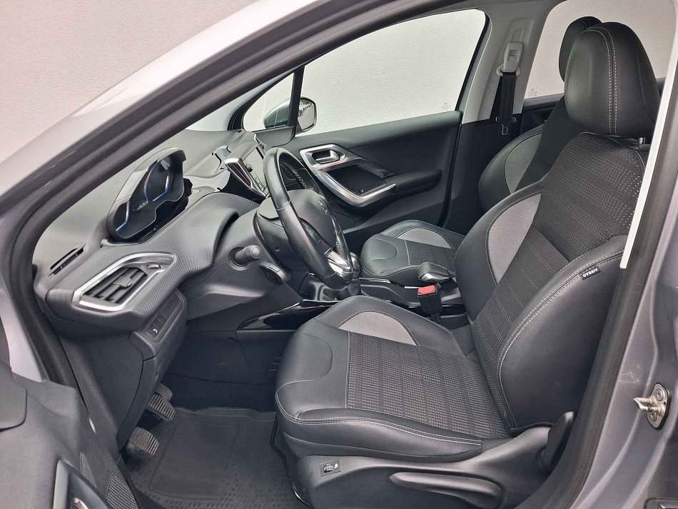 Peugeot 2008 1.2 PT Allure