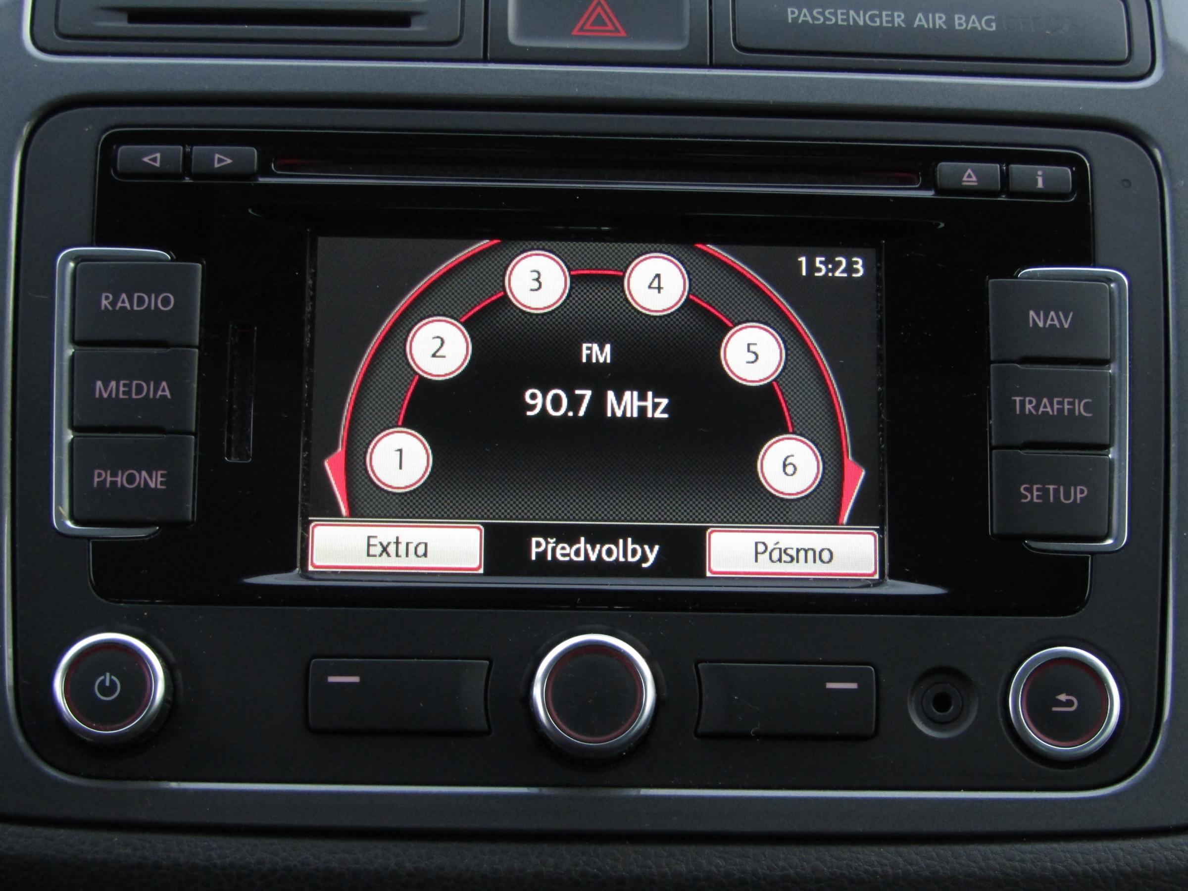 Volkswagen Tiguan, 2013 - pohled č. 12