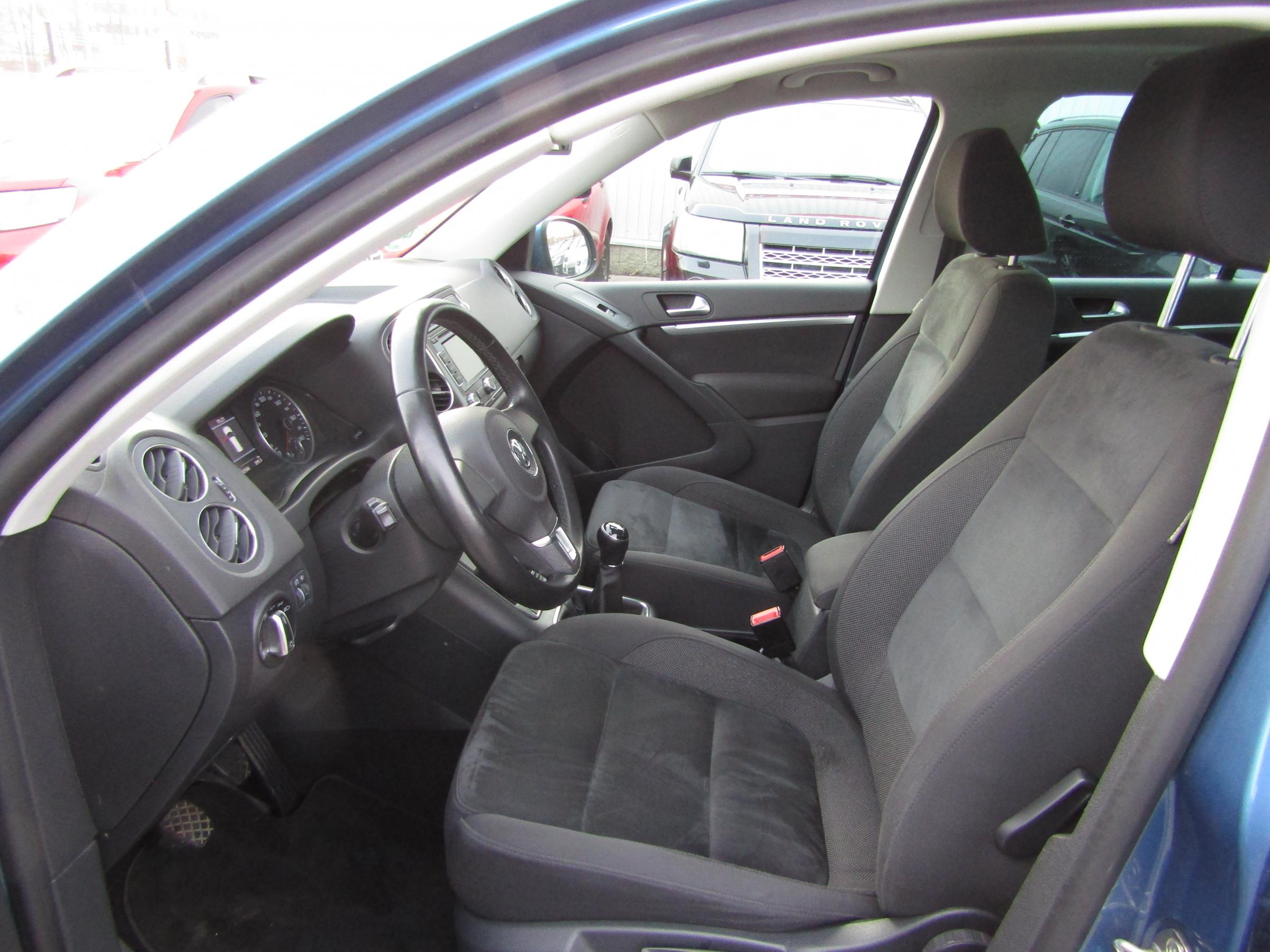 Volkswagen Tiguan, 2013 - pohled č. 9