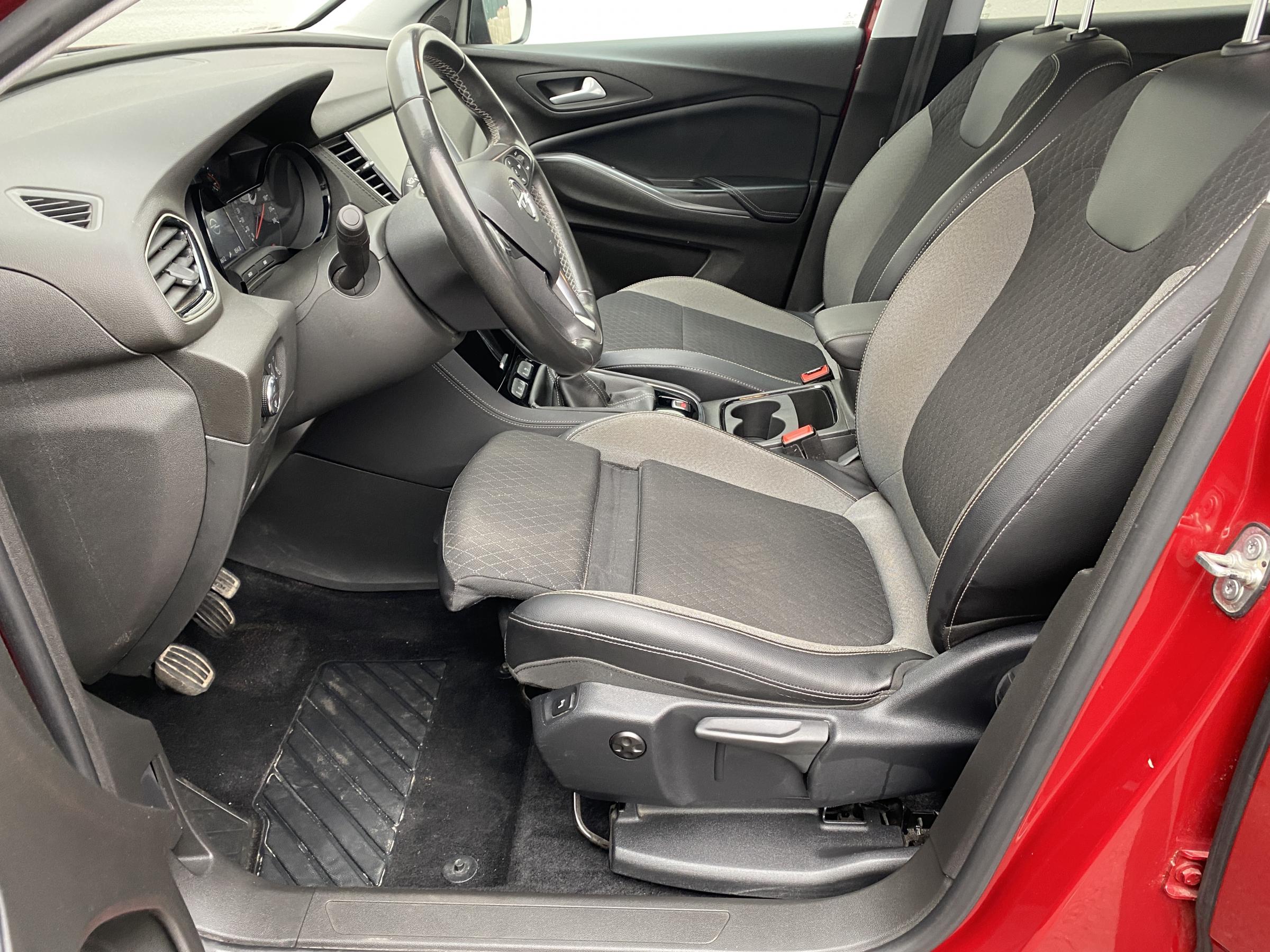 Vauxhall Grandland X, 2021 - pohled č. 9