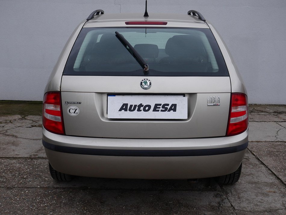 Škoda Fabia I 1.2 12V 