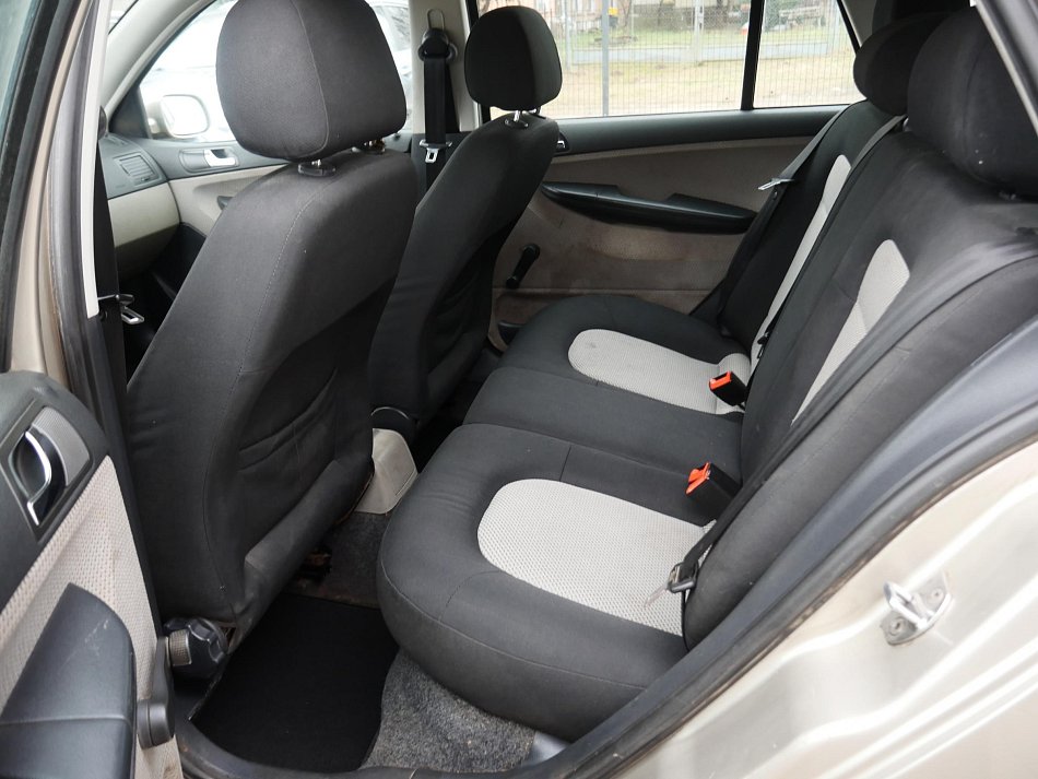 Škoda Fabia I 1.2 12V 