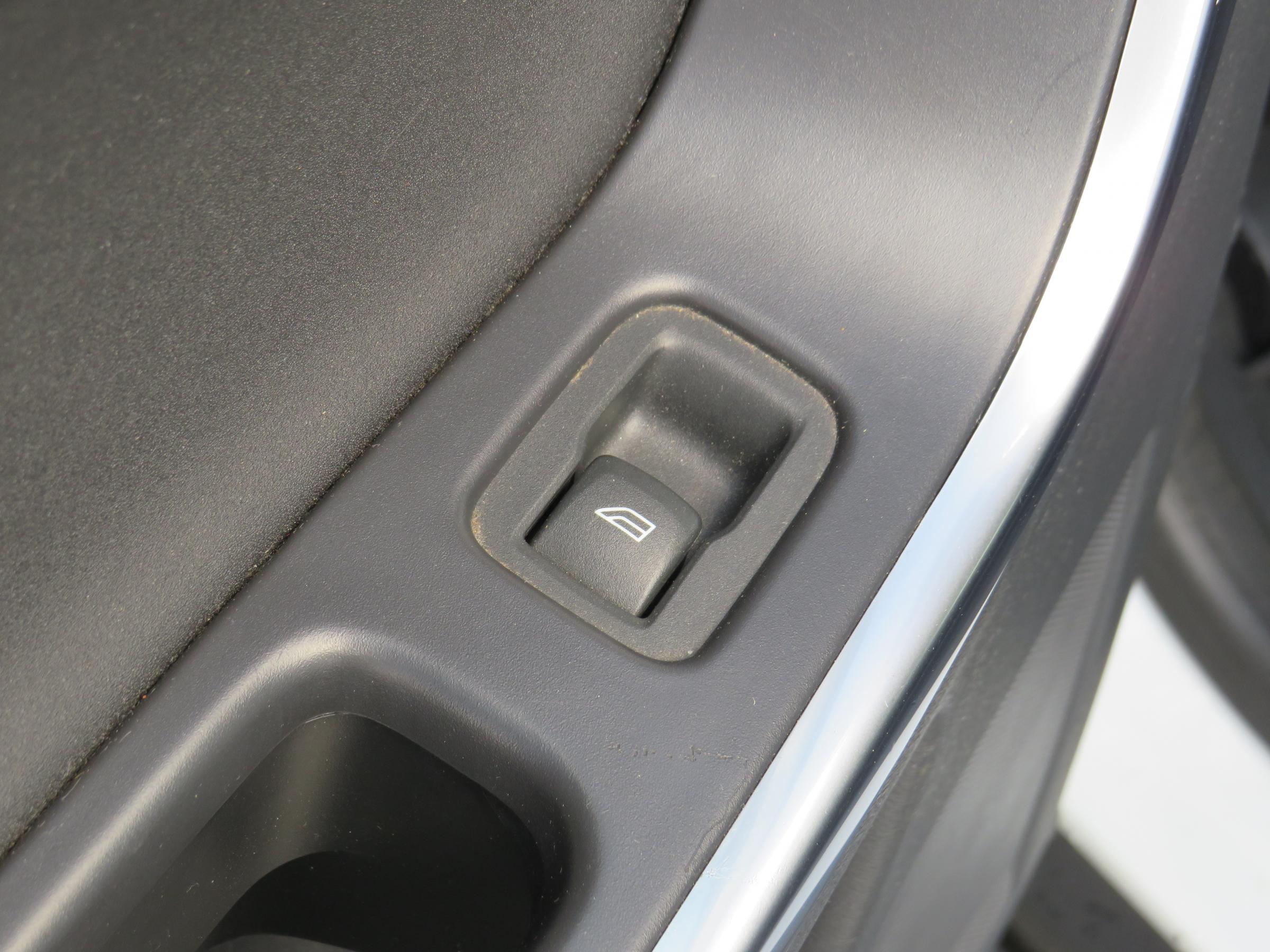 Volvo XC60, 2013 - pohled č. 13