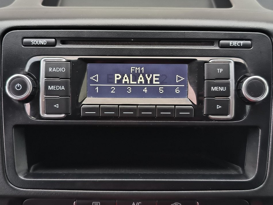 Volkswagen Transporter 2.0TDi  L2 9míst