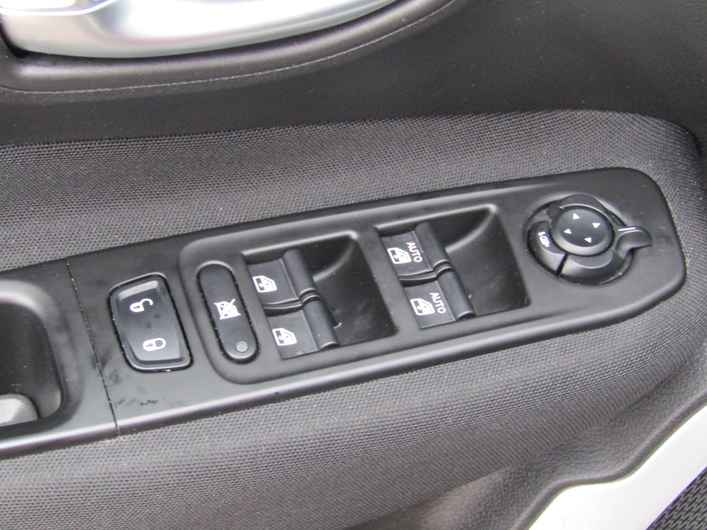 Jeep Renegade, 2014 - pohled č. 11