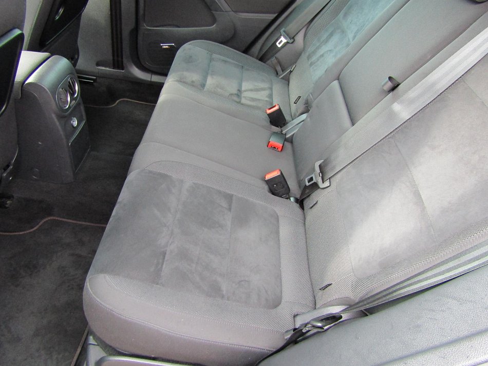 Volkswagen Tiguan 2.0 TDi 