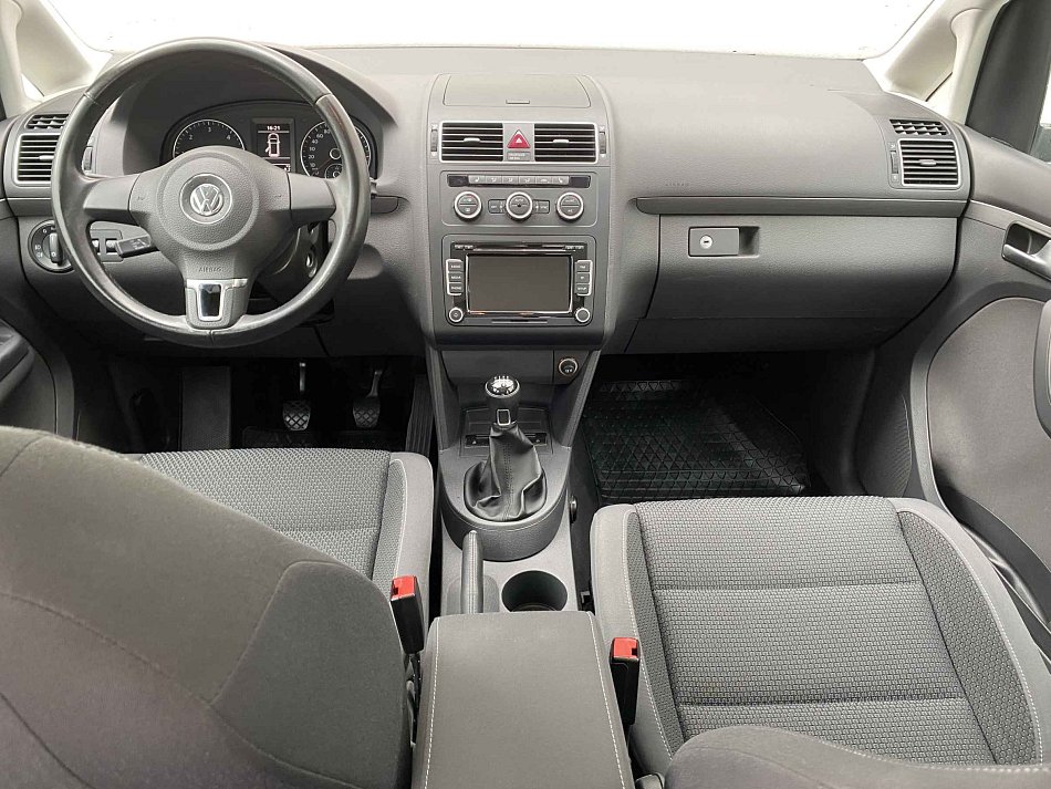Volkswagen Touran 2.0 TDi 