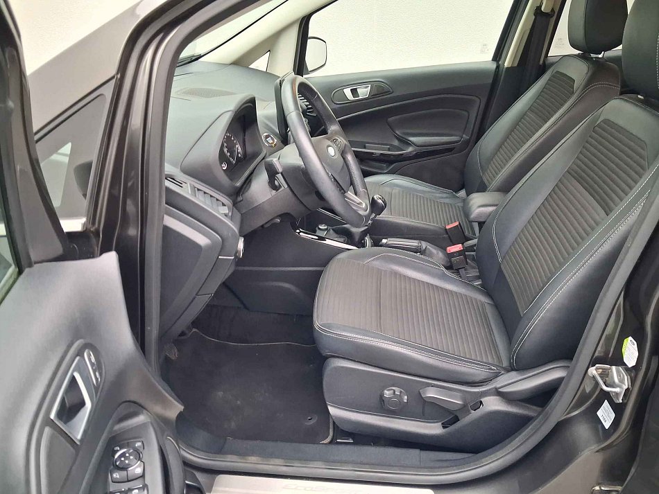 Ford EcoSport 1.0 EB Titanium