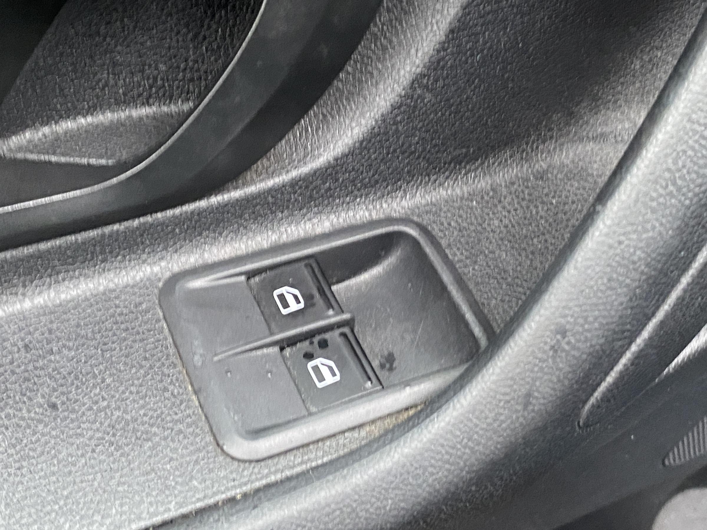 Škoda Fabia II, 2013 - pohled č. 11