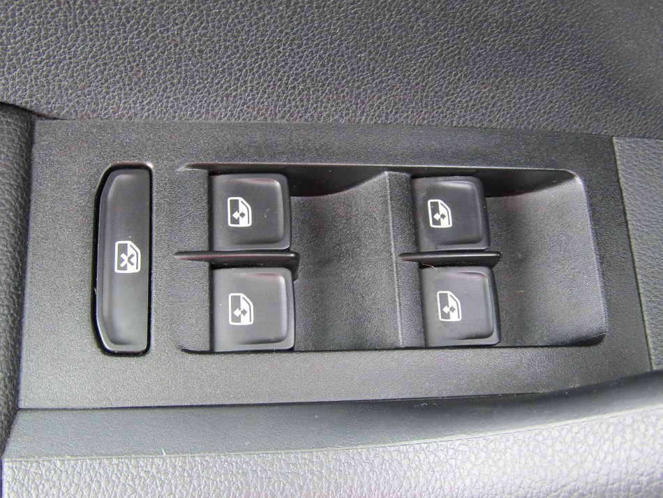 Škoda Octavia III 2.0 TDi Scout 4X4