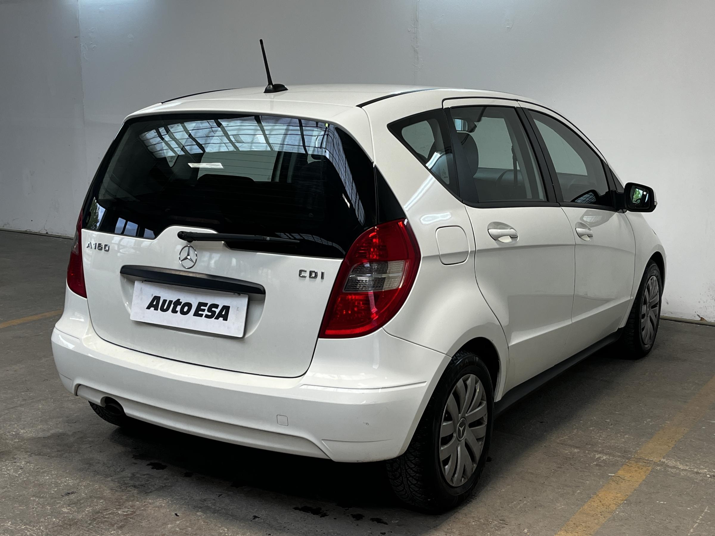 Mercedes-Benz Třída A, 2010 - pohled č. 4