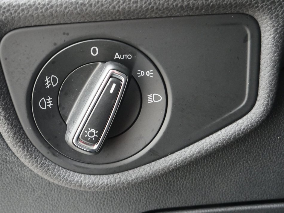 Volkswagen Touran 1.4 TSi Sound