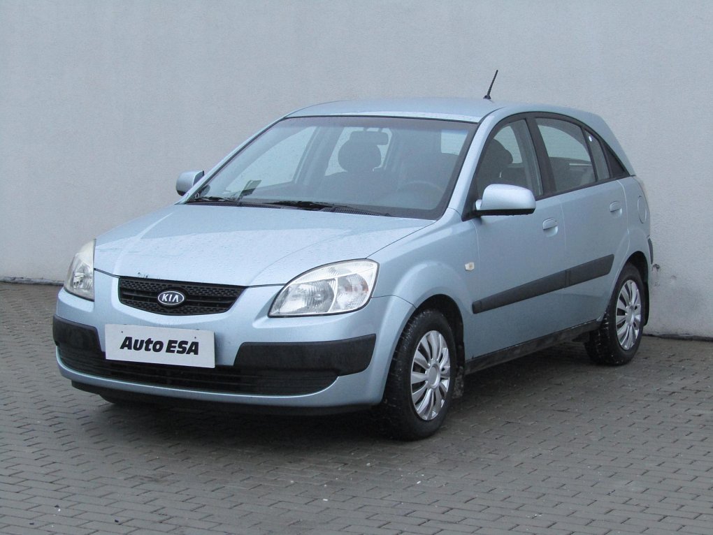 Kia Rio 1.4i 
