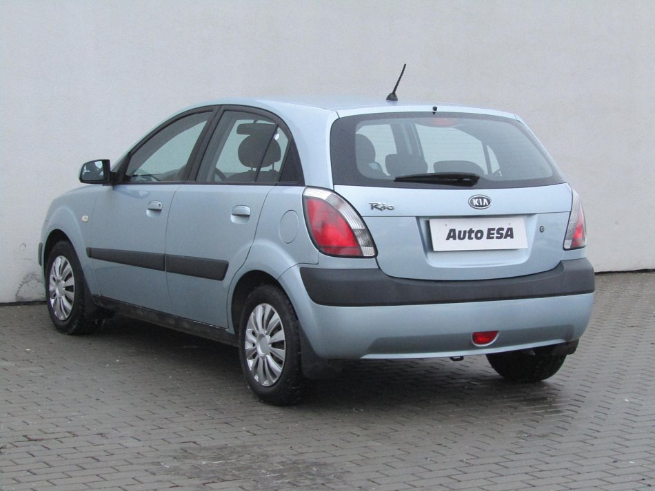 Kia Rio 1.4i 