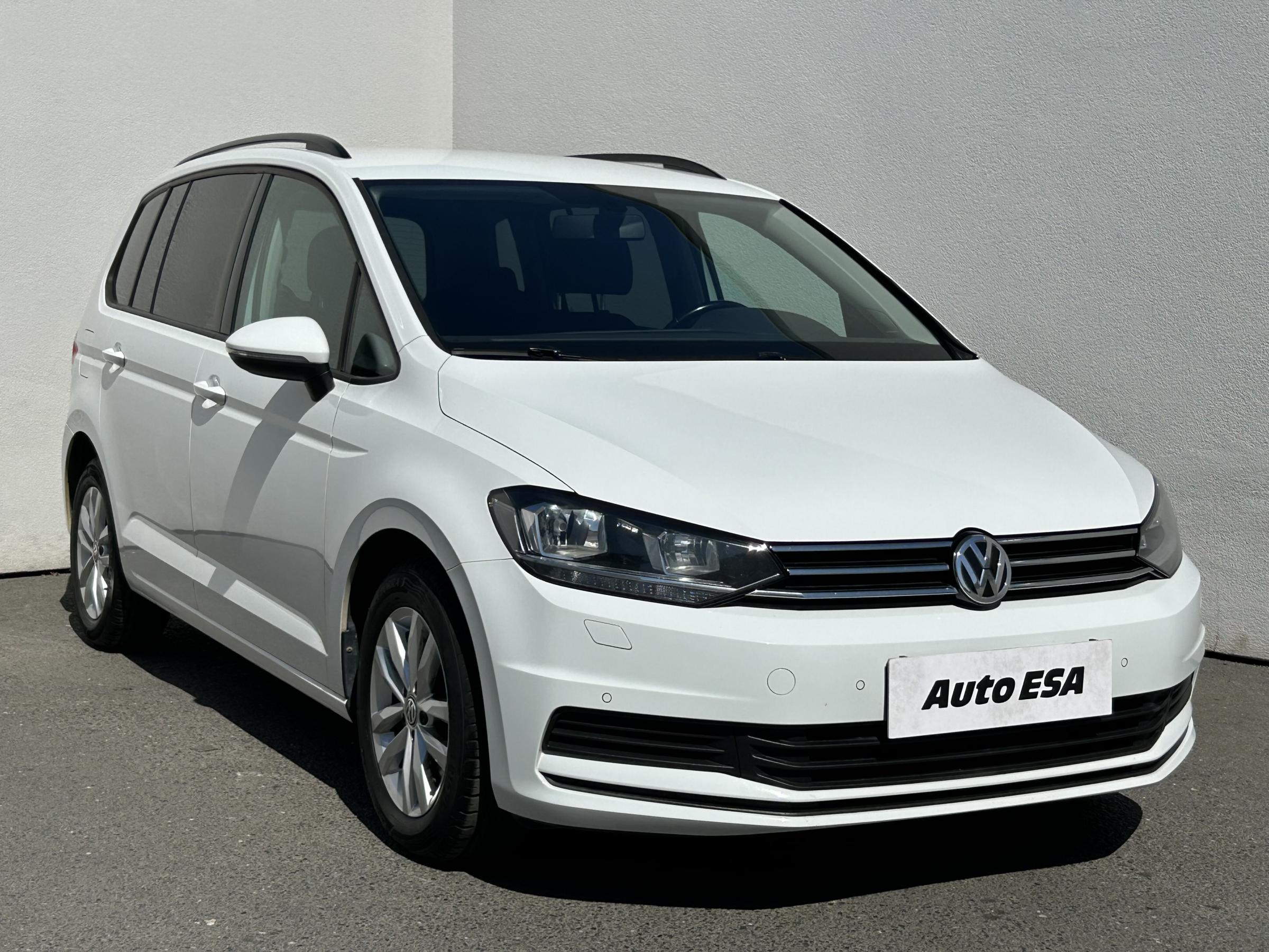 Volkswagen Touran, 2017 - celkový pohled