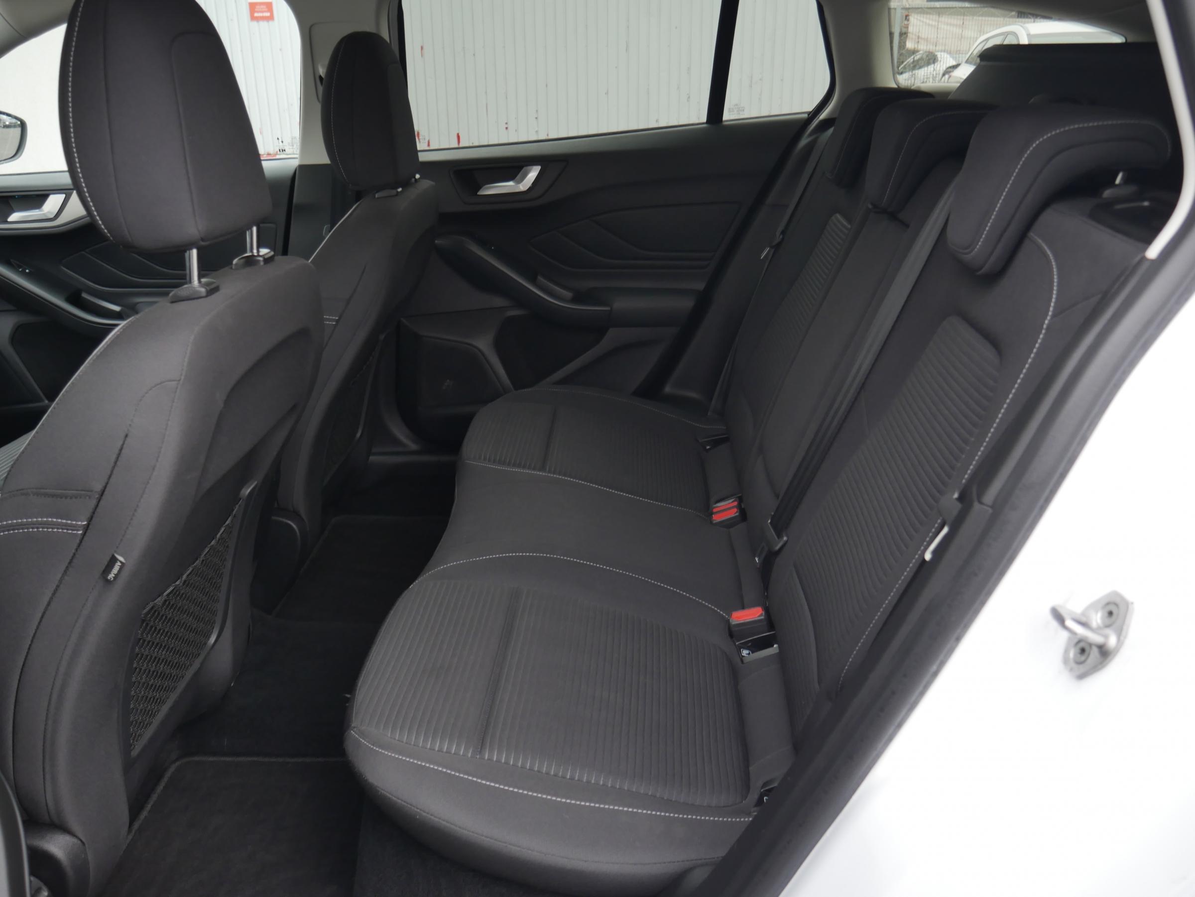 Ford Focus, 2020 - pohled č. 10