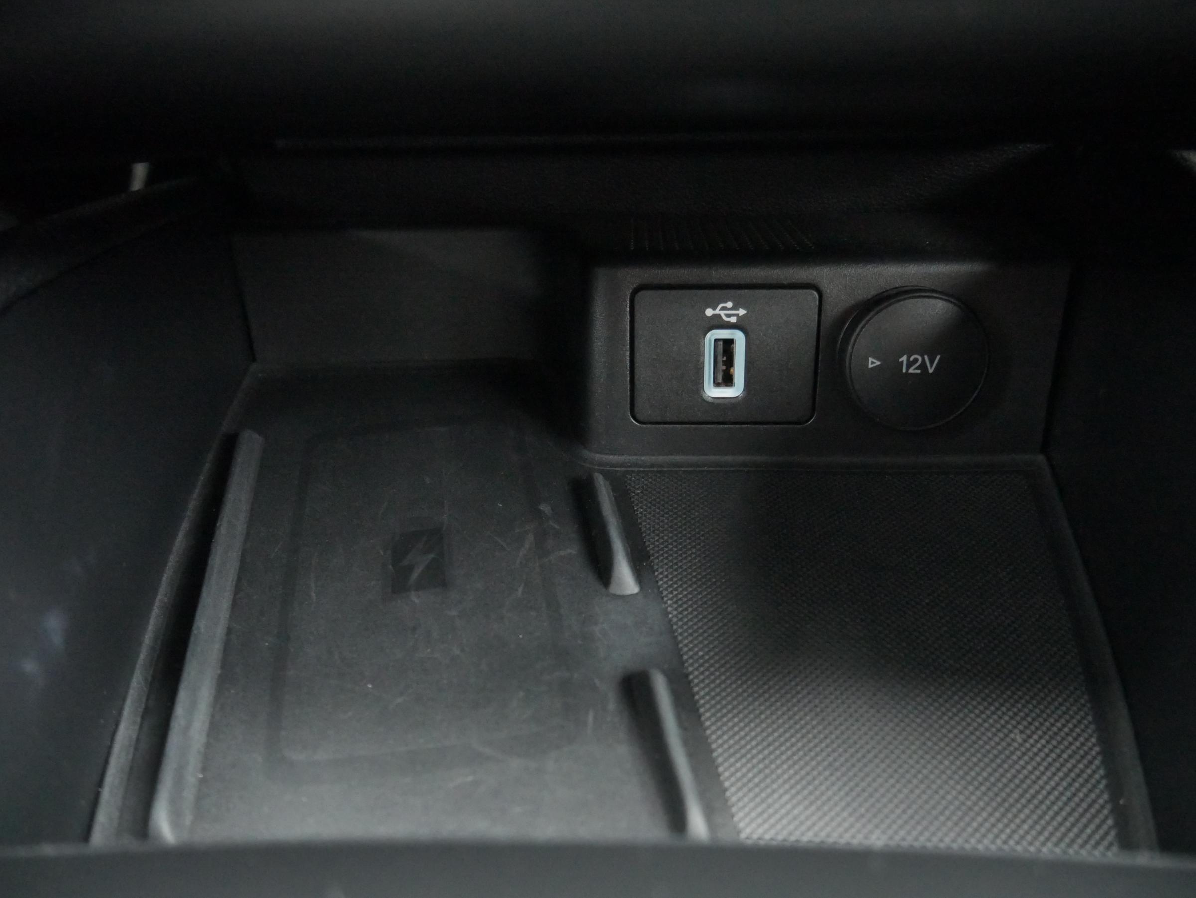 Ford Focus, 2020 - pohled č. 16