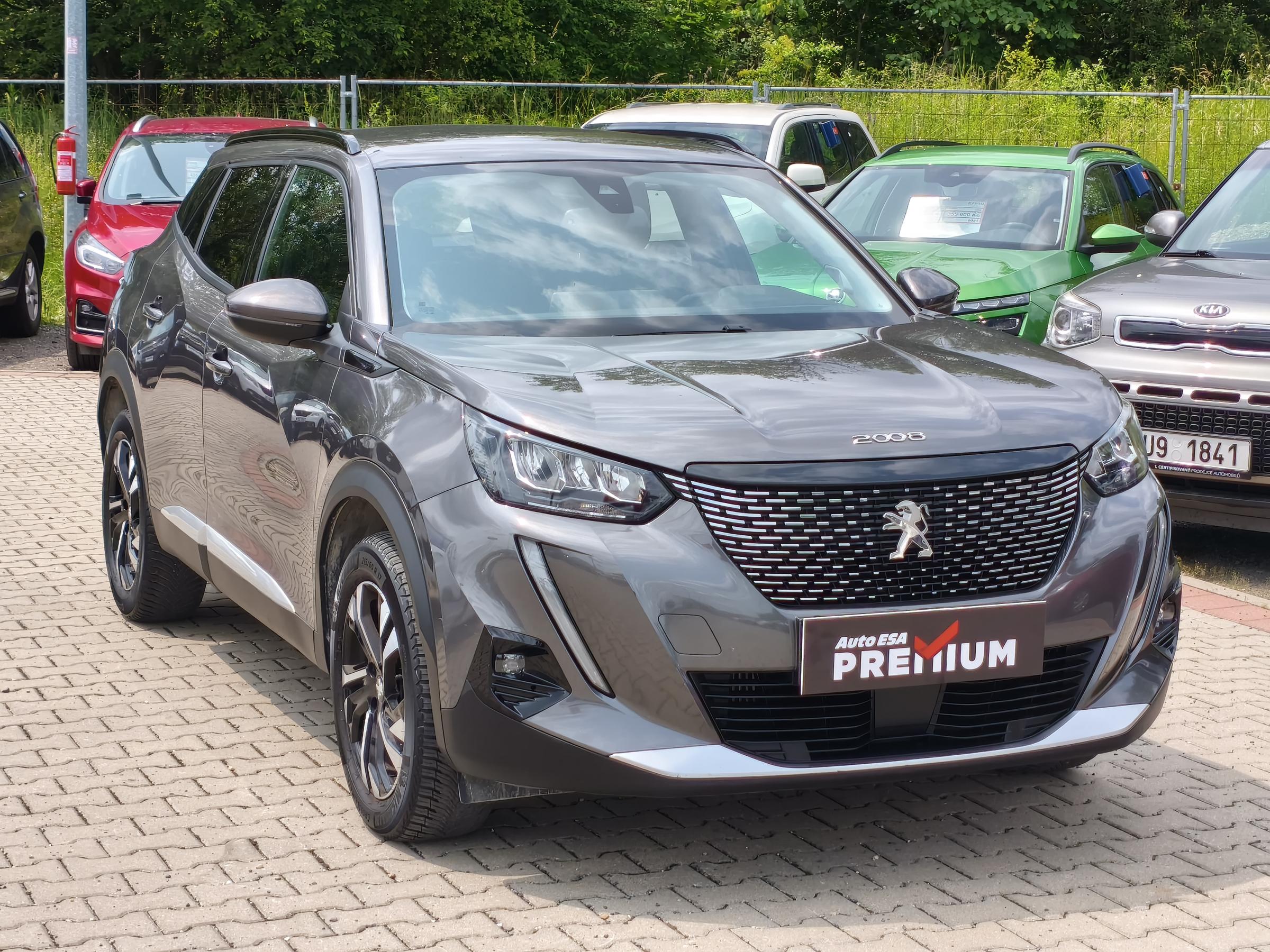 Peugeot 2008, 2021 - celkový pohled