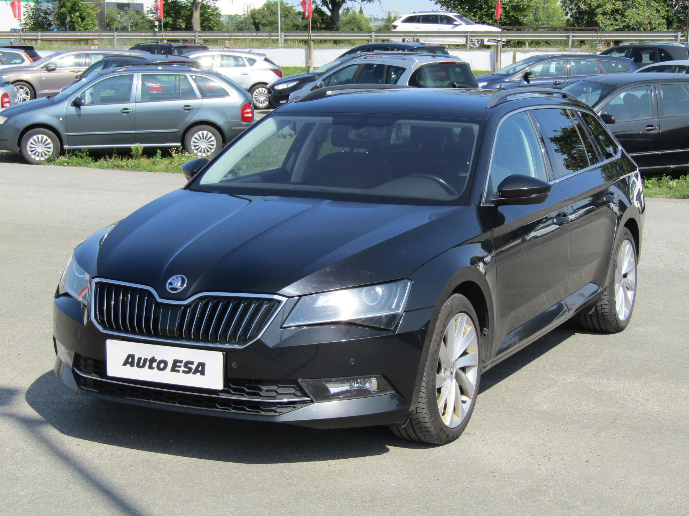 Škoda Superb III, 2018 - pohled č. 3