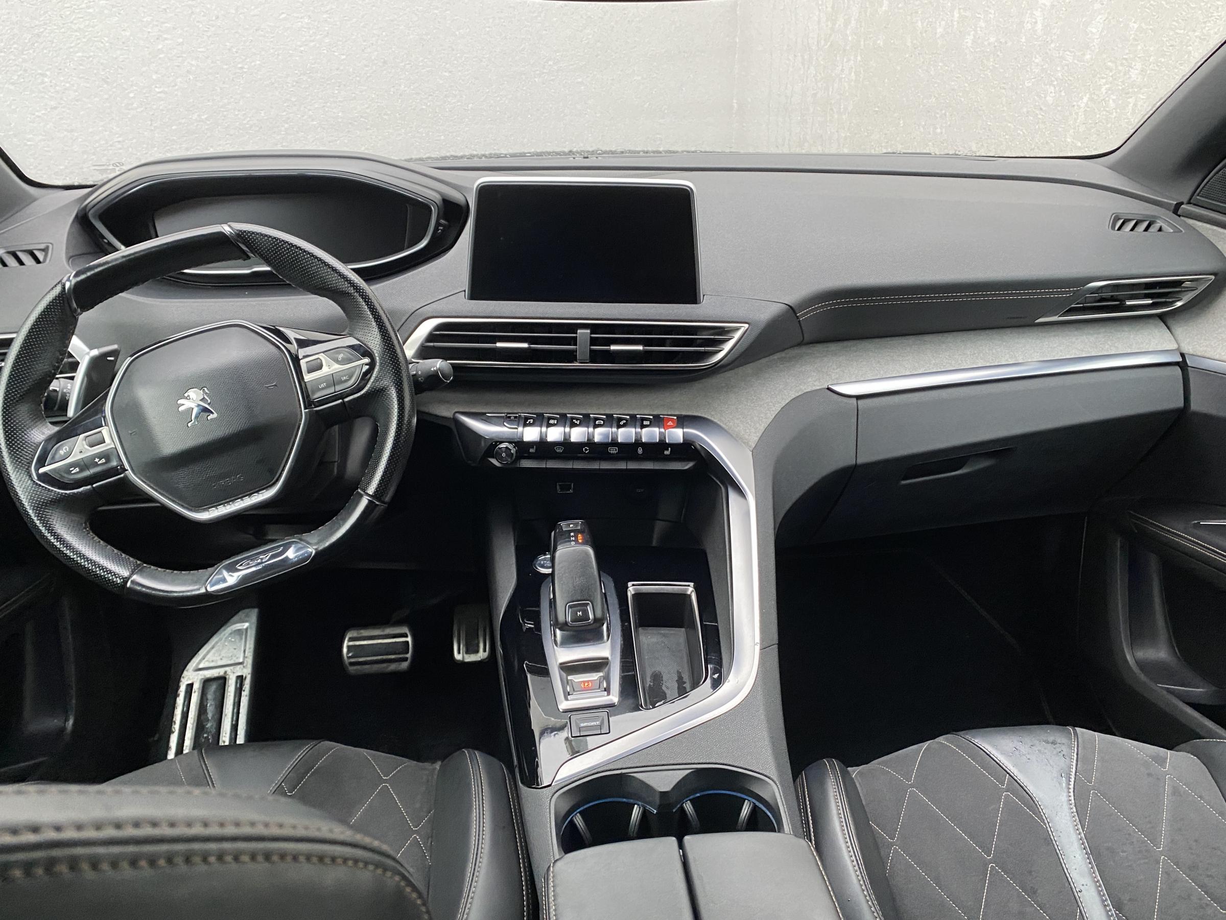 Peugeot 5008, 2018 - pohled č. 8