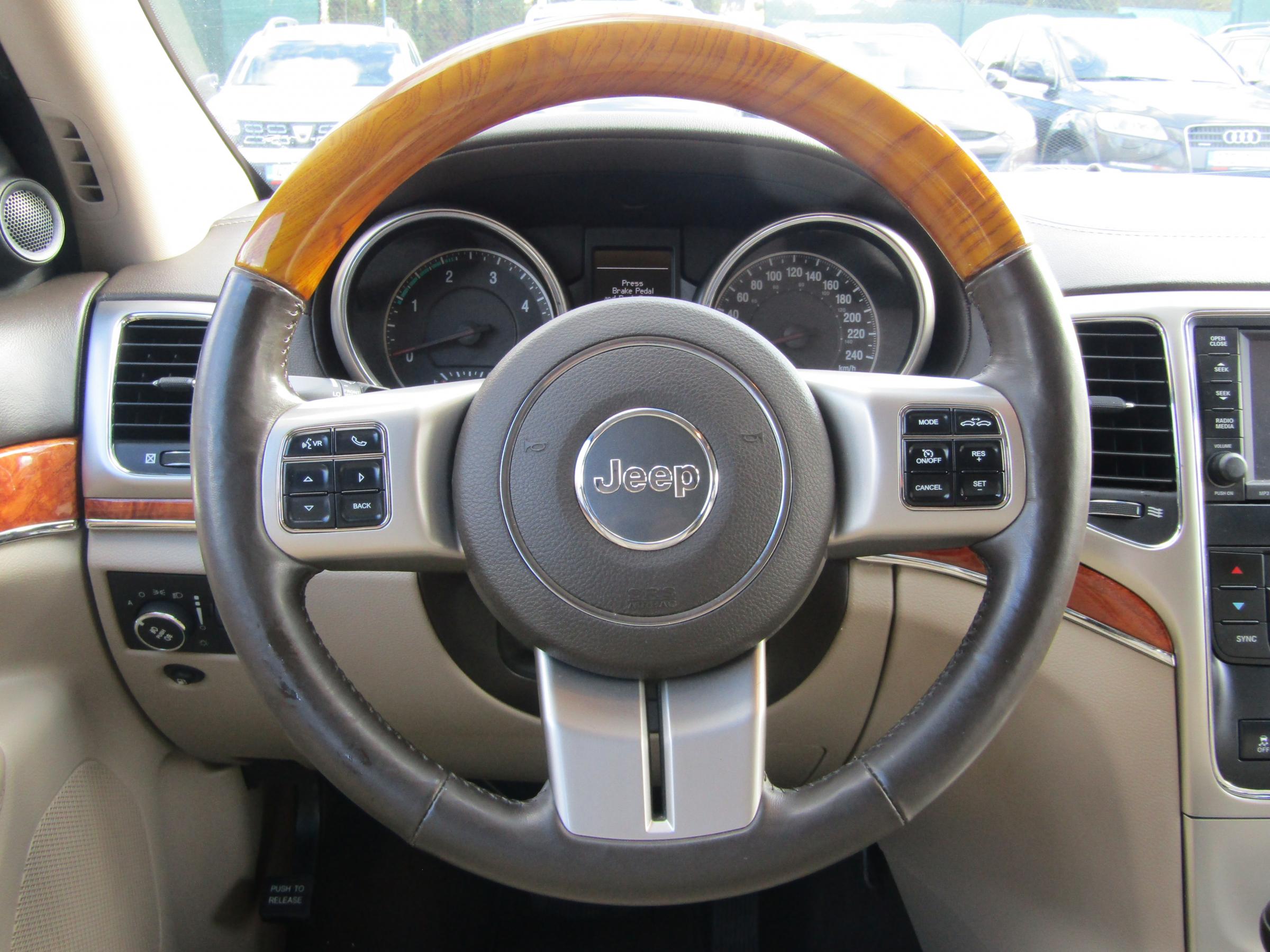 Jeep Grand Cherokee, 2011 - pohled č. 11