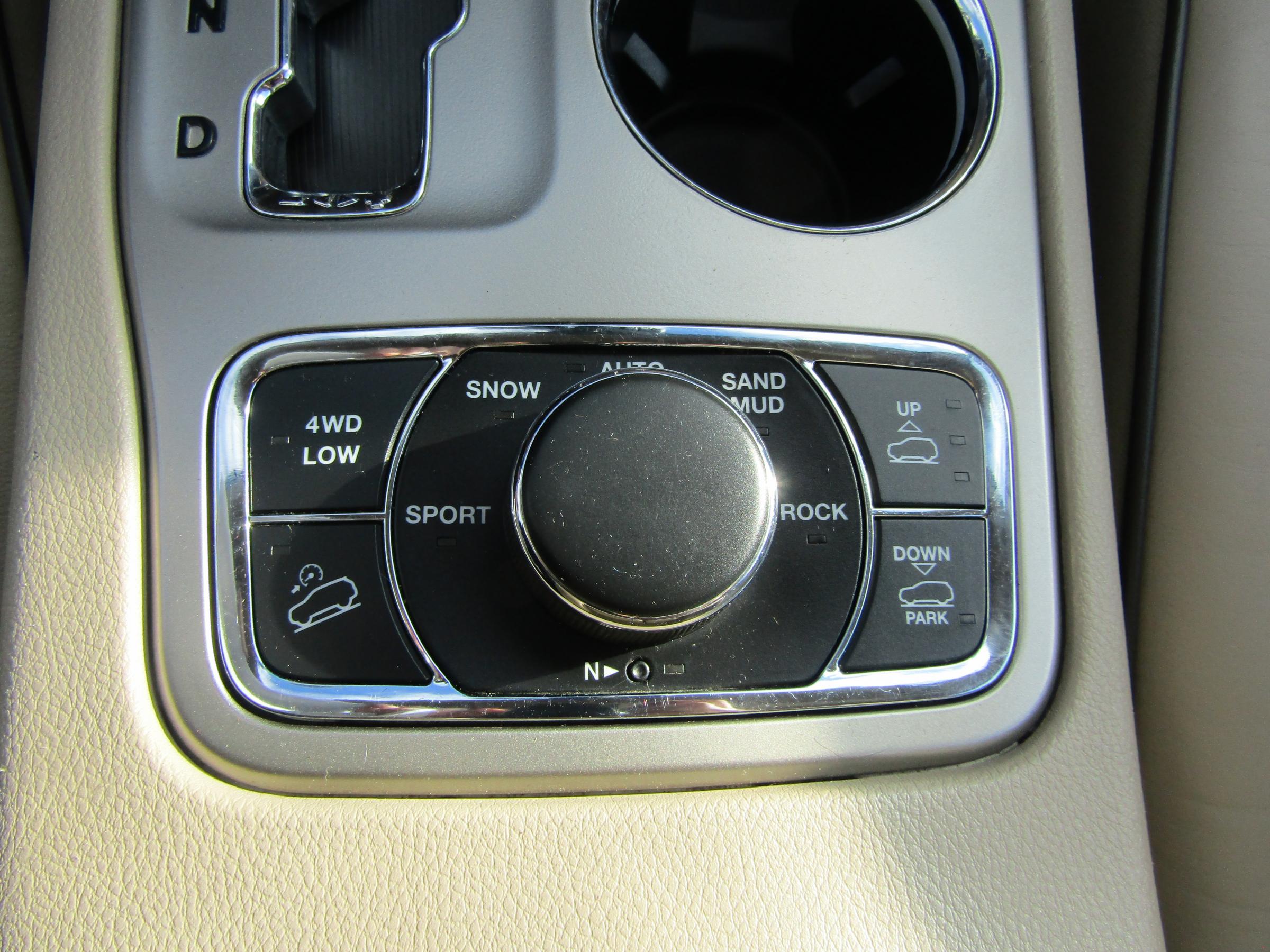 Jeep Grand Cherokee, 2011 - pohled č. 14