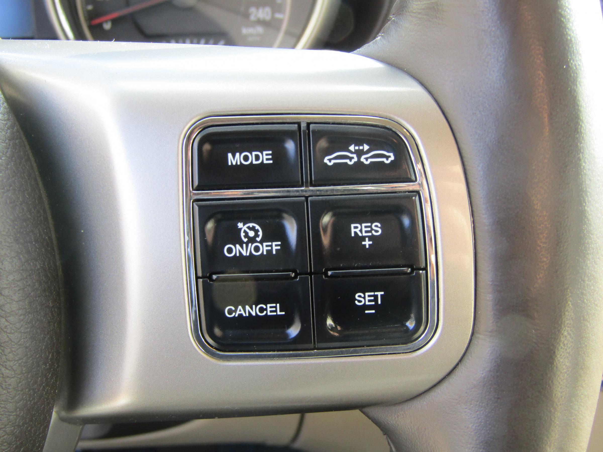 Jeep Grand Cherokee, 2011 - pohled č. 16