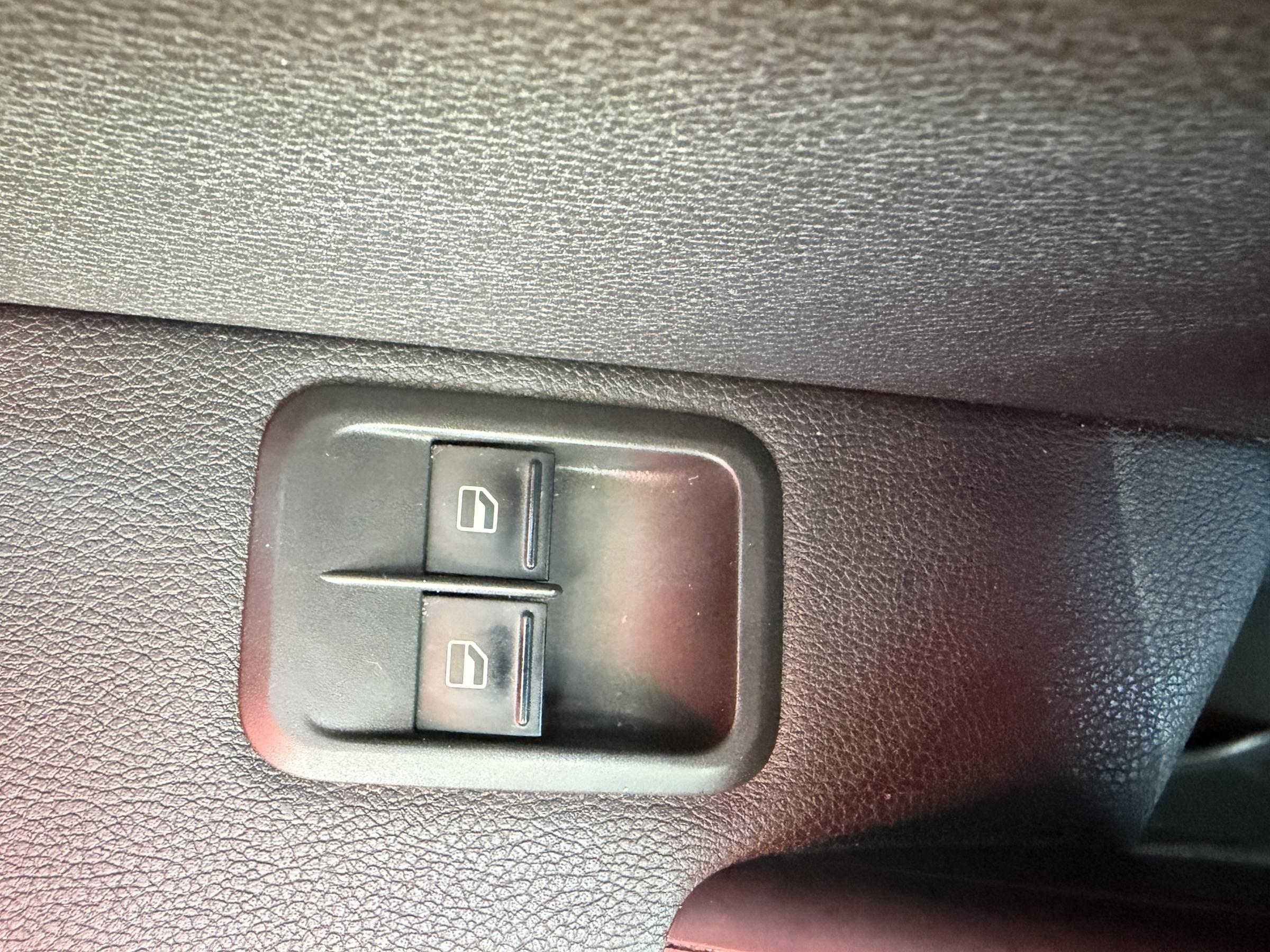 Škoda Yeti, 2014 - pohled č. 13