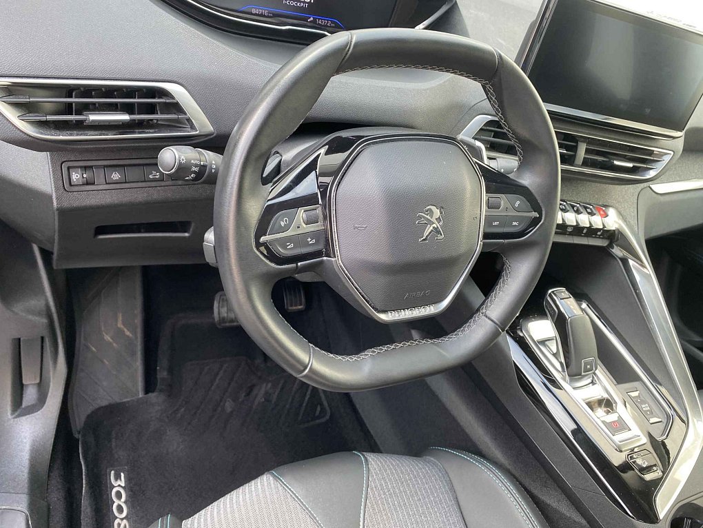 Peugeot 3008 1.2 PT Allure