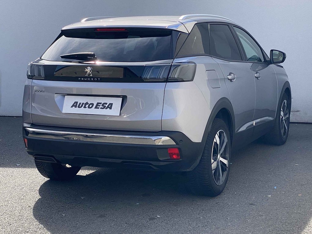 Peugeot 3008 1.2 PT Allure