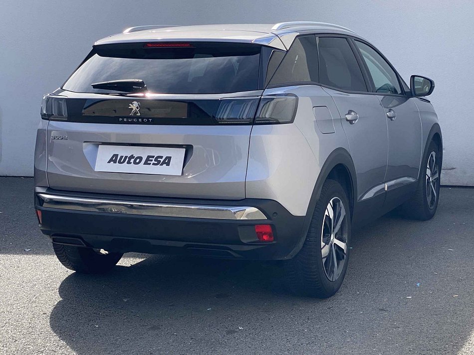 Peugeot 3008 1.2 PT Allure