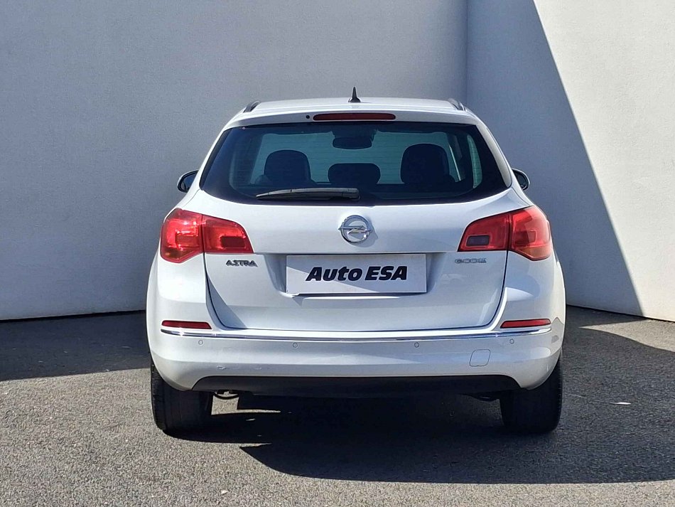 Opel Astra 1.6 CDTi 