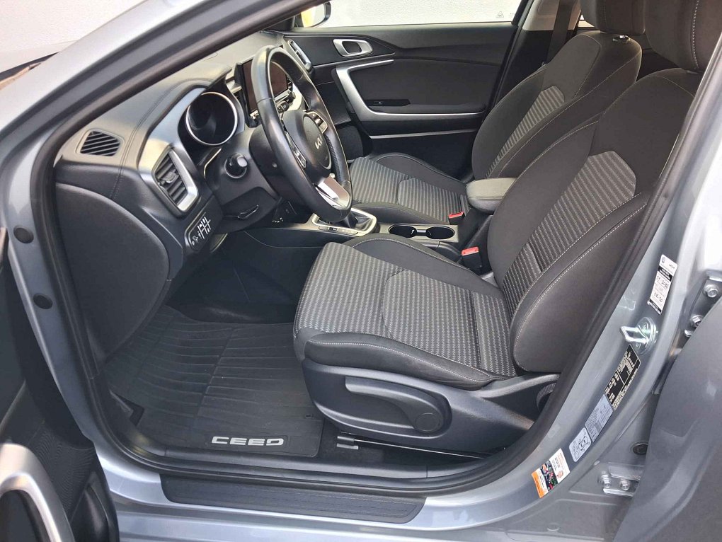 Kia Ceed 1.5 T-GDi TOP