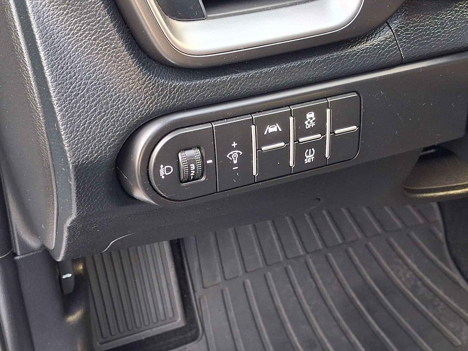 Kia Ceed 1.5 T-GDi TOP