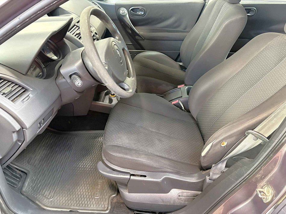 Renault Mégane 1.4i 